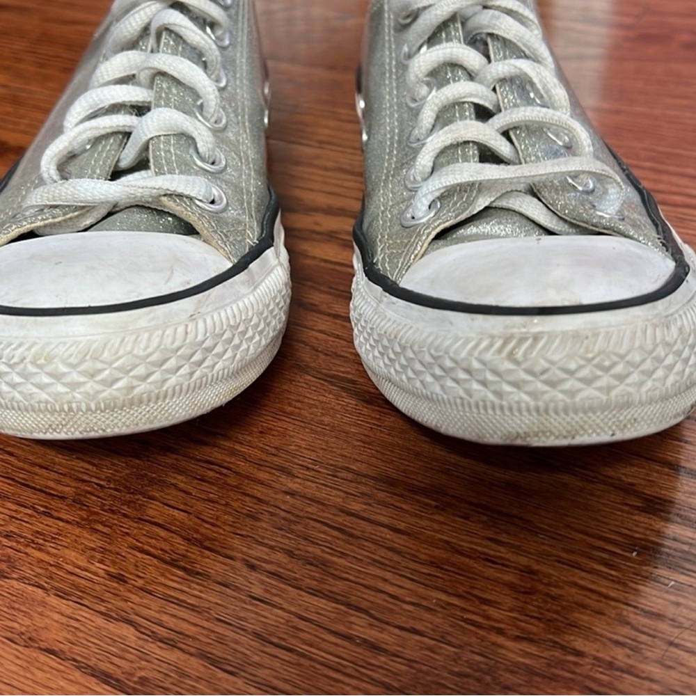 Converse Silver Metallic Low-Top Sneakers - Women's - Picture 2 of 9